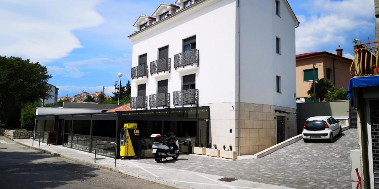 Bed and Breakfast Azur Нови-Винодолски Экстерьер фото