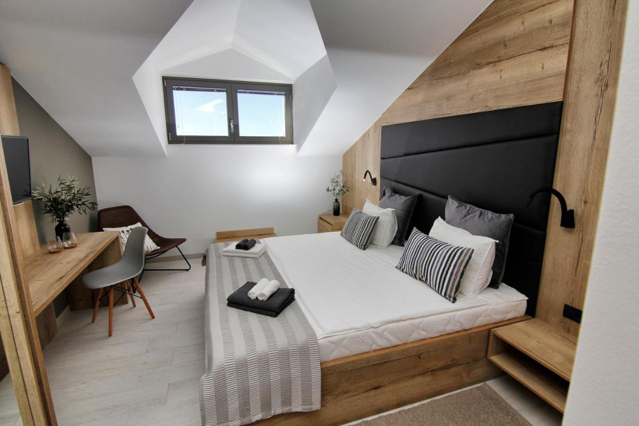 Bed and Breakfast Azur Нови-Винодолски Экстерьер фото